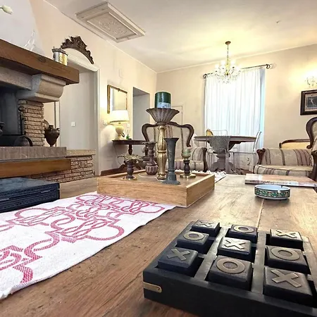 Apartment La Dimora Del Leone
